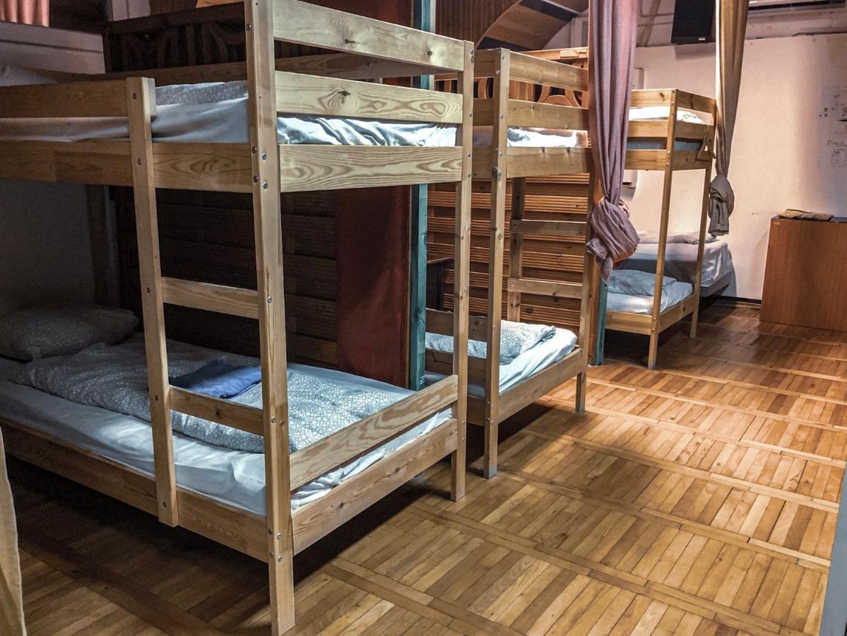 Whole Basement Former Pub For Stag Do, Bachelor House Party Flat 布达佩斯 外观 照片
