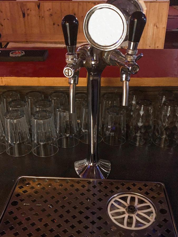 Whole Basement Former Pub For Stag Do, Bachelor House Party Flat 布达佩斯 外观 照片