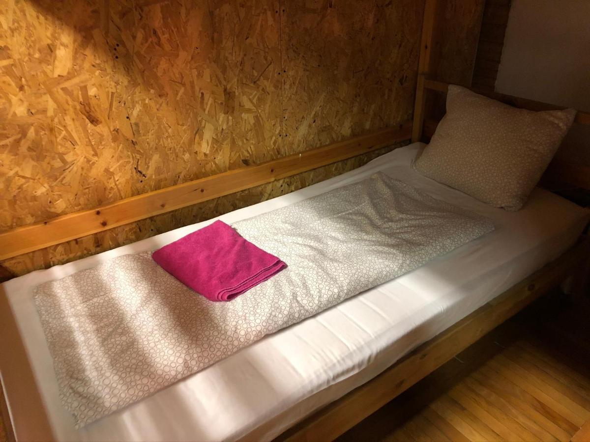Whole Basement Former Pub For Stag Do, Bachelor House Party Flat 布达佩斯 外观 照片