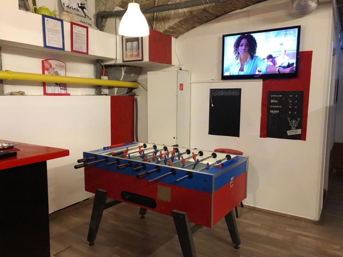 Whole Basement Former Pub For Stag Do, Bachelor House Party Flat 布达佩斯 外观 照片