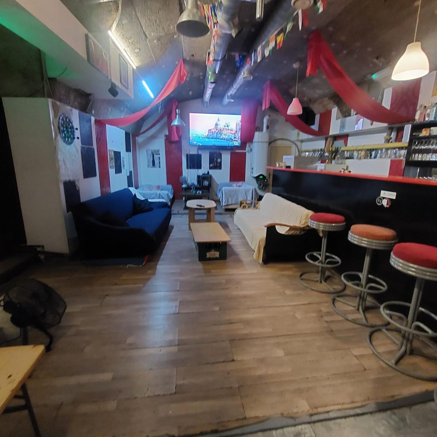 Whole Basement Former Pub For Stag Do, Bachelor House Party Flat 布达佩斯 外观 照片