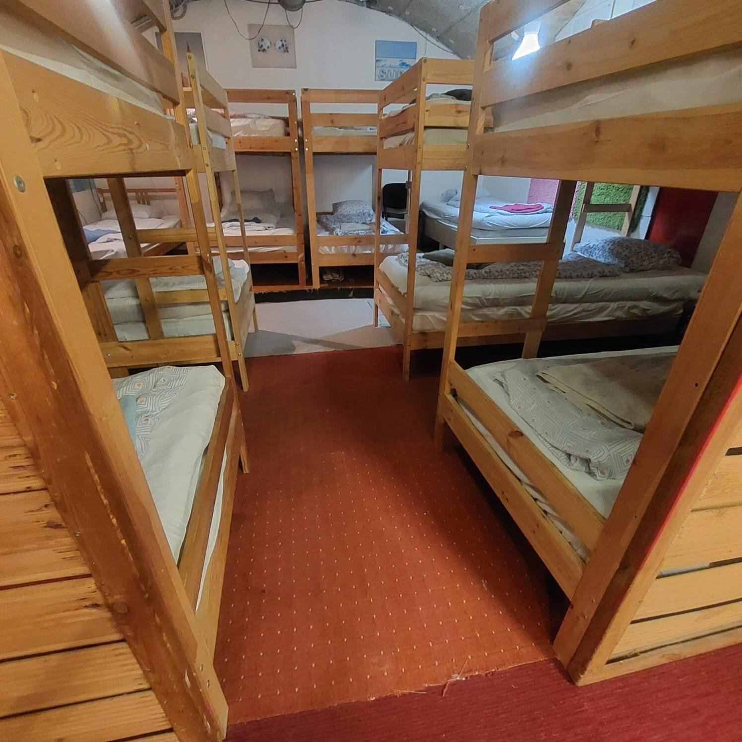 Whole Basement Former Pub For Stag Do, Bachelor House Party Flat 布达佩斯 外观 照片